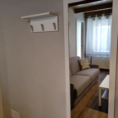 Apartment Moda 01