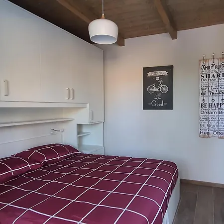 Apartment Moda 01